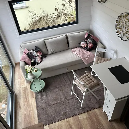 Tiny House *